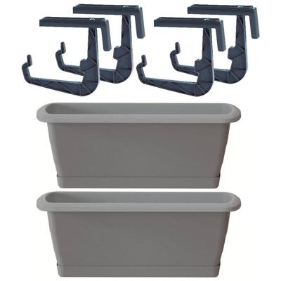 2x Lichtgrijze balkon reling bakken/bloempotten 59 cm met 4x ophangbeugels - Plantenbakken 2x Lichtgrijze balkon reling bakken/bloempotten 59 cm met 4x ophangbeugels - Plantenbakken