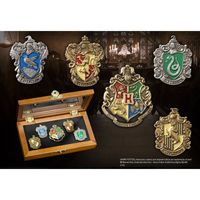 Noble Collection Harry Potter: Hogwarts House Crest Pin Set decoratie - thumbnail