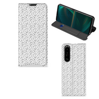 Sony Xperia 5 III Hoesje met Magneet Stripes Dots - thumbnail