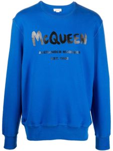 Alexander McQueen sweat à logo Graffiti imprimé - Bleu