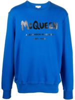 Alexander McQueen sweat à logo Graffiti imprimé - Bleu - thumbnail