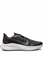 Nike baskets Winflo 7 Shield - Noir