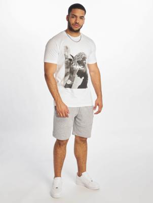 Mister Tee / t-shirt 2Pac F*ck The World in wit Mister Tee / t-shirt 2Pac F*ck The World in wit