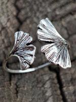 Vintage Distressed Open Ginkgo Leaf Ring