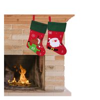 Decoratie kerstsokken - set 2x st - rood - kerstman en rendier- H45 cm - thumbnail