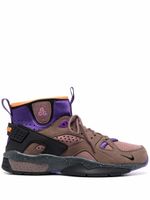 Nike baskets montantes Air Mowabb - Marron - thumbnail