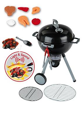 Theo Klein 9401 Premium kettle houtskoolbarbecue van Weber met licht en geluid I Met kolen, barbecuetang en nog veel meer I Incl. aansteker met magnetische kop voor het activeren van de kolen I Afmetingen: 40 cm x 32 cm x 53 cm I Speelgoed voor kinderen vanaf 3 jaar Theo Klein 9401 Premium kettle houtskoolbarbecue van Weber met licht en geluid I Met kolen, barbecuetang en nog veel meer I Incl. aansteker met magnetische kop voor het activeren van de kolen I Afmetingen: 40 cm x 32 cm x 53 cm I Speelgoed voor kinderen vanaf 3 jaar