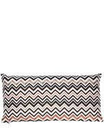 Missoni Home coussin rectangulaire à motif zig-zag - Tons neutres