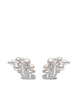 Yoko London boucles d'oreilles Raindrop en or blanc 18ct serties de diamants et de perles - Argent