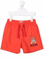 Moschino Kids short de bain à imprimé Teddy - Rouge