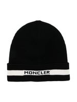 Moncler Enfant bonnet à logo en jacquard - Noir