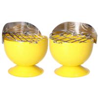 Excellent Houseware Asbak - Set van 2x stuks - in BBQ vorm - metaal - 12 cm - geel - voor binnen / b