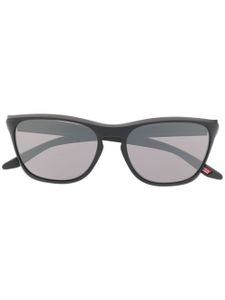 Oakley lunettes de soleil à monture carrée - Noir