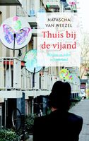 Thuis bij de vijand - Natascha van Weezel - ebook - thumbnail