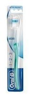 Oral B Tandenborstel indicator 35 medium (1 st) - thumbnail