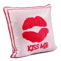 Kare Design Kussen Kiss Me
