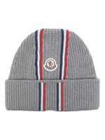 Moncler bonnet en laine vierge - Gris