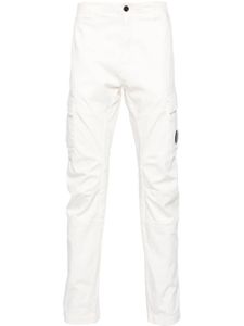 C.P. Company pantalon cargo à verre de lunette signature - Blanc