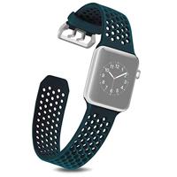 By Qubix - Bandje met gaatjes - Groen - Compatible met Apple Watch 44mm / 45mm / 46mm / 49mm - Compatible Apple watch bandjes