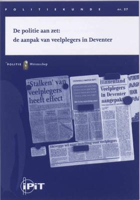 De politie aan zet - Inge Bakker, Mirjam Krommendijk - Paperback (9789035244177)