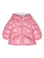 Moncler Enfant manteau matelassé à logo appliqué - Rose