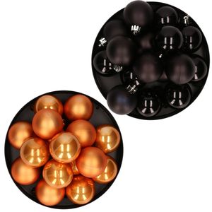 Kerstversiering kunststof kerstballen mix zwart/ cognac bruin 4 en 6 cm pakket van 80x stuks