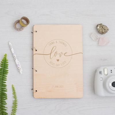 Houten gastenboek love