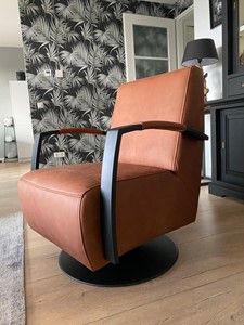 Leren draaifauteuil met stalen frame en schotelvoet - cognac kleur leer - Echt leer, Industrieel, ontdek de vele Leersoorten en Kleuren bij ShopX