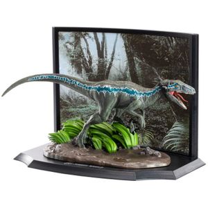 Noble Collection Jurassic World: Velociraptor Blue Diorama decoratie