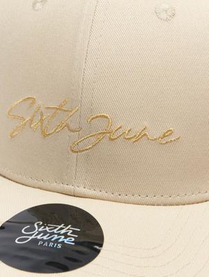 Sixth June / snapback cap Signature Velvet Logo in beige Sixth June / snapback cap Signature Velvet Logo in beige