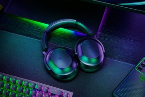 Razer Barracuda Pro Headset Bedraad en draadloos Hoofdband Gamen USB Type-C Bluetooth Zwart