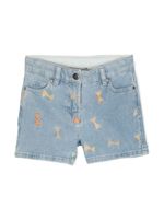 Stella McCartney Kids short en jean à motif brodé - Bleu