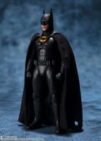 The Flash S.H. Figuarts Action Figure Batman 15 Cm - thumbnail