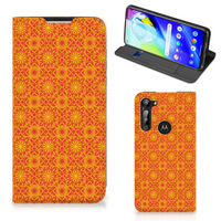 Motorola Moto G8 Power Hoesje met Magneet Batik Oranje