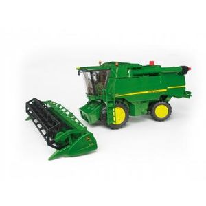 Bruder John Deere T670i Maaidorsmachine