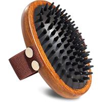 Premium handgemaakte huisdierborstel voor het verzorgen, borstelen en baden van honden en katten met shot of lang haar. Zachte kam van zachte siliconen borstelharen van professionele kwaliteit, ideaal voor het in bad verwijderen en masseren van uw huisdier