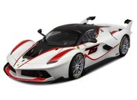 Bburago schaalmodel Ferrari FXX K #75 2017 1:18 wit