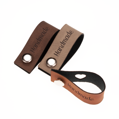 Leren Vouw Label 'Handmade' en 'hartje' uitgestanst 2x12cm