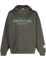 Moncler x Salehe Bembury logo-print hoodie - Vert