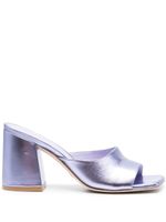 Stuart Weitzman mules Tia 85 mm à fini métallisé - Violet