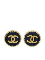 CHANEL Pre-Owned boucles d'oreilles à logo embossé (1994) - Noir - thumbnail