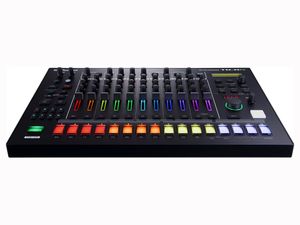 Roland TR-8S DJ-controller Zwart