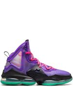 Nike baskets montantes LeBron 19 - Violet