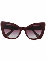 Dolce & Gabbana Eyewear lunettes de soleil à monture papillon - Rouge - thumbnail