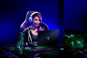 Razer BlackShark V2 Pro Headset Draadloos Hoofdband Gamen Bluetooth Wit