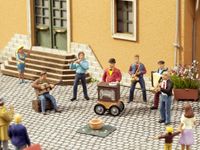 NOCH 12955 N Optredens van straatmuzikanten figuren Kant-en-klare module, Scène met geluid - thumbnail