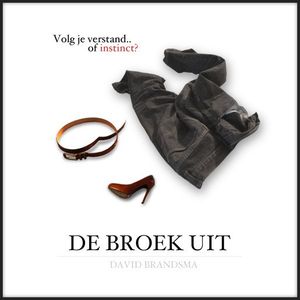 De broek uit