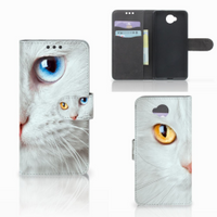 Microsoft Lumia 650 Telefoonhoesje met Pasjes Witte Kat - thumbnail