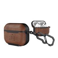 Urban Armor Gear Metropolis Case Beschermhoes voor Apple Airpods Pro (compatibel met draadloos opladen, valbescherming volgens militaire normen, karabijnhaak) - ARMR leer bruin