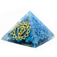 Orgonite Piramide Turkoois - Keelchakra - (40 mm)